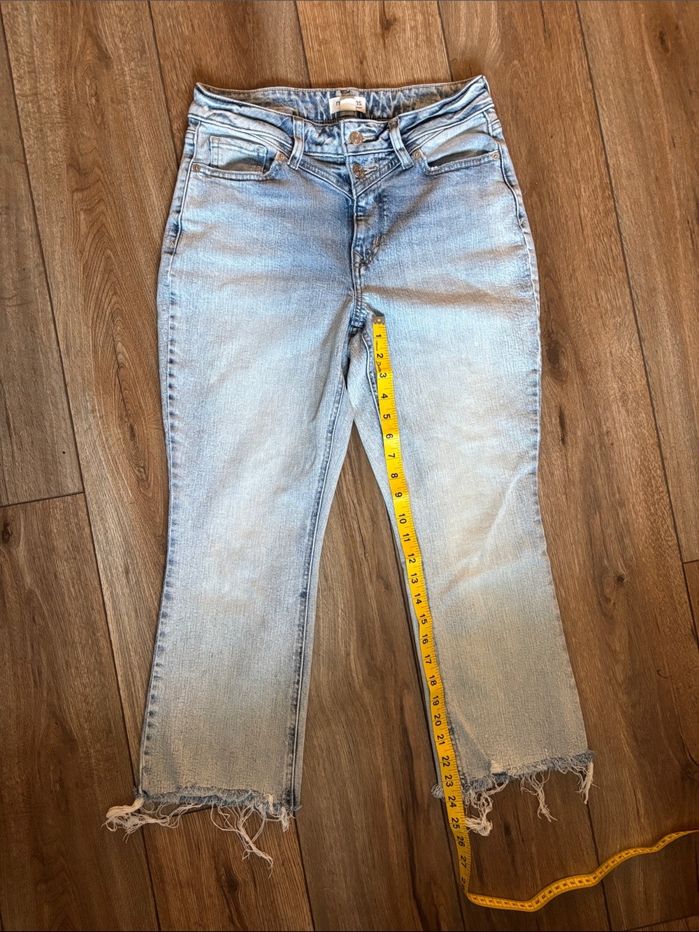 m Jeans by Maurice’s Original Fit High Rise Kick Boot Ankle Short Jeans Size 8